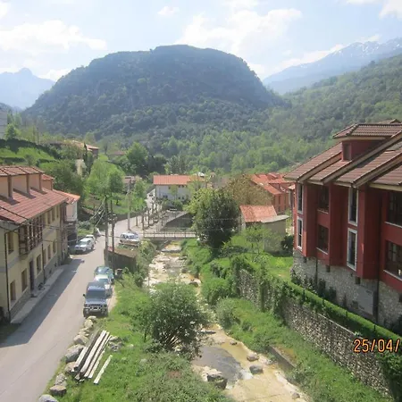 Puente La Molina Appartement